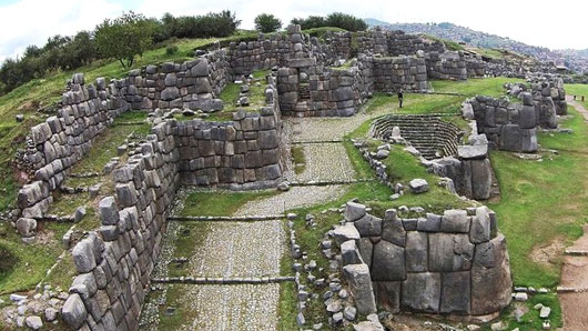 Vista de la fortaleza de Sacsayhuamán