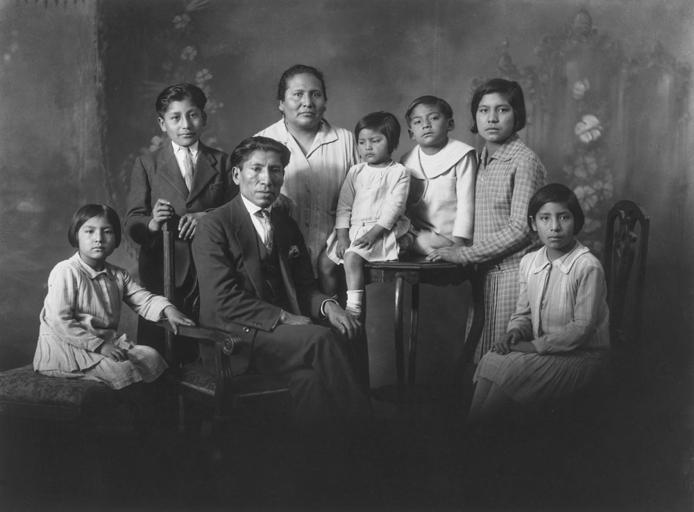 1930 Familia Chambi