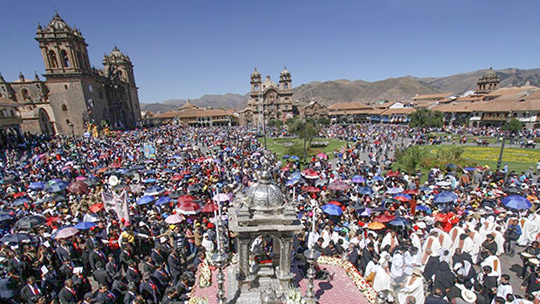 Procesión del Corpus Christi Cusqueño