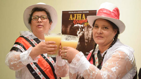 Picanterías de Cusco invitarán más de mil vasos de chicha de jora a turistas